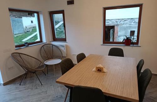 Oestii Paminteni Chalet De Esquí | Micul Conac