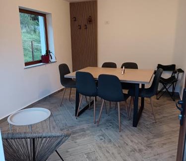 Oestii Paminteni Chalet De Esquí | Micul Conac