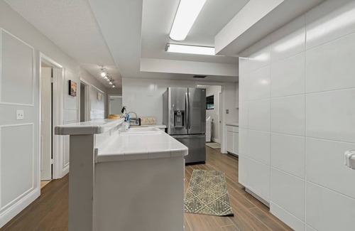 Lakeland Highlands Casa | Casa de estilo mid-century con piscina en el sur de Lakeland