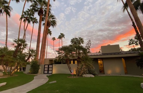 Rancho Mirage Casa | Mid-Century Modern Estate