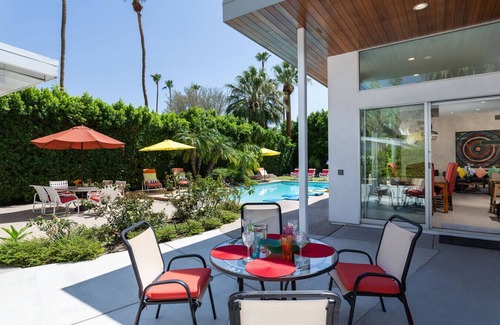 Old Las Palmas Casa | Mid-Century Modern Estate In Old Las Palmas! Private! Spectacular Mountain Views!