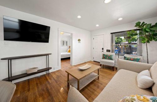 Normal Heights Apartamento | Mid-City 2BR Retreat Firepit Nights with Free Parking