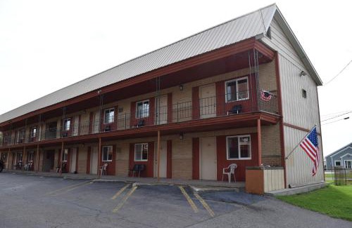 Sault Ste. Marie Hotel | Mid-City Motel