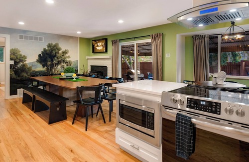 Northwest Arvada Casa | Mid Summer Night's Dream w/HotTub&Theater