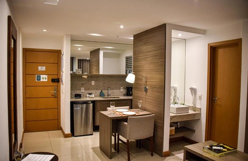 Jacarepagua Apartamento | Midas 712 - Lazer ou Negócio - WI-FI 200 MB e Netflix