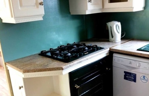 Lisnagunogue Cabina | Midden Manor Country Stay on a Working Dairy Farm