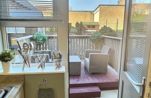 Dunnington Cabaña | Middle Cottage, Perfect village getaway, Pet friendly, Free paking