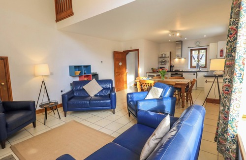 Alston Cabaña | MIDDLEFELL VIEW COTTAGE, pet friendly, with open fire in Alston