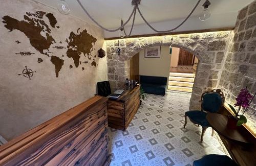 Rhodes Old Town Apartamento | Midgard Suites (Medieval Town)