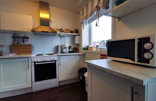 Bleik Otro | Midnattsol rom og hytter