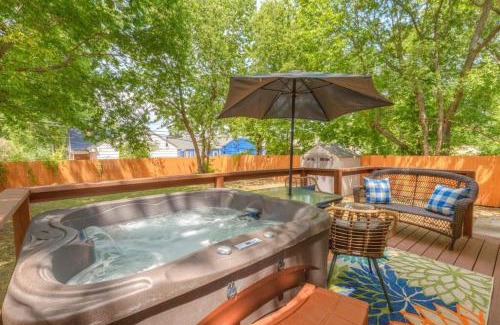Tulsa Casa | Midtown Masterpiece Whot Tub, Pets By Hvnlyhomes