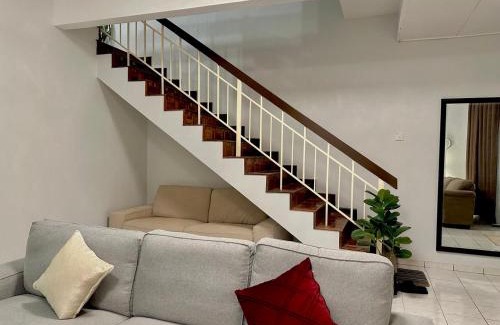 Taman Setia Indah Casa | Mijanna Guesthouse - Johor Bahru