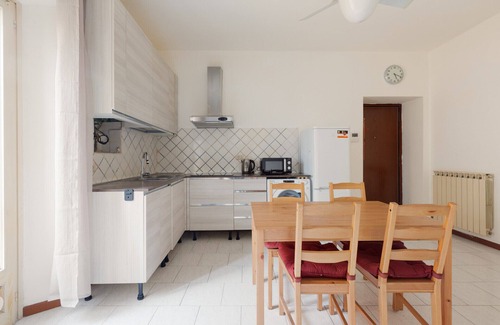 Gorla Apartamento | Milan-Martesana Apartment- M1 Gorla Red Line