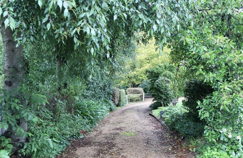 Bundanoon Casa | Mildenhall - an elegant country 6 bedroom home in beautiful Bundanoon NSW