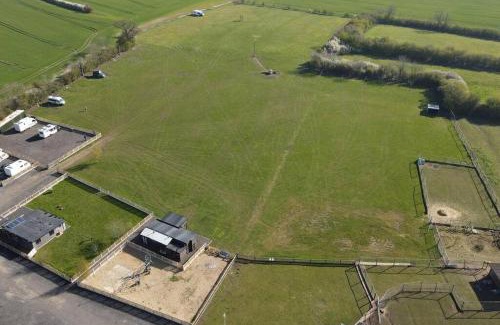 Haxey Otro | Military Shepherd Hut