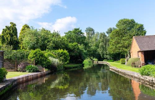 Ollerton Casa | Mill House