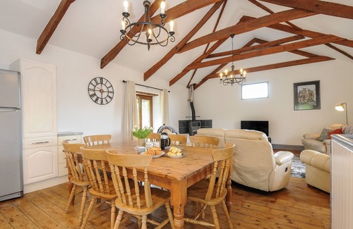 Lostwithiel Casa | MILL HOUSE, pet friendly, character holiday cottage in Pelynt
