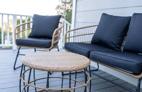 Almonte Casa | Mill Valley Compound | Bay View, Hot Tub Treehouse