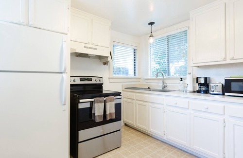Mill Valley Apartamento | Punto caliente de Mill Valley en el centro de la ciudad