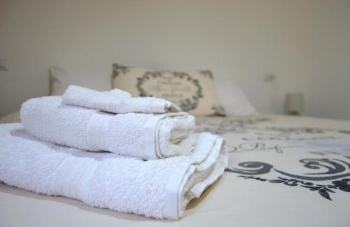 Buggerru Cama Y Desayuno | Mille Soli Bed and Breakfast