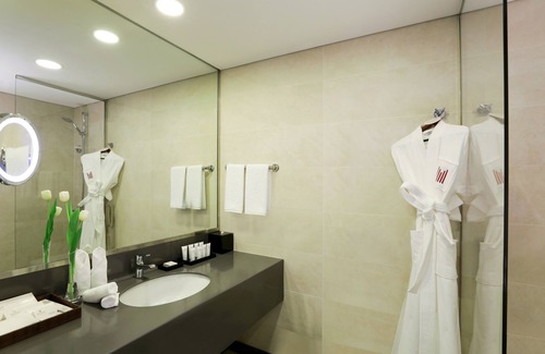 Medina Hotel | Millennium Madinah Airport