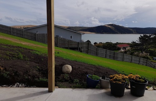 Opononi Apartamento | Million dollar views in our brand new 2 bedroom unit.