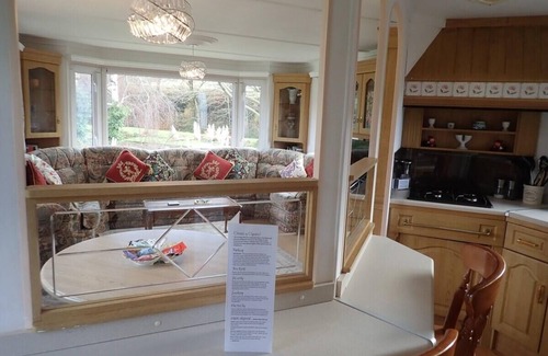 Machynlleth Chalet De Esquí | Millpond Chalet Retreat in Machynlleth