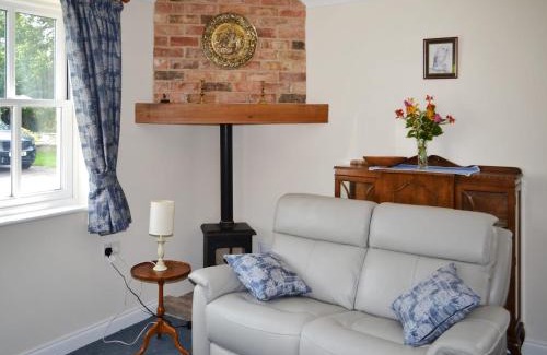 Kirkby Green Casa | Millside Cottage