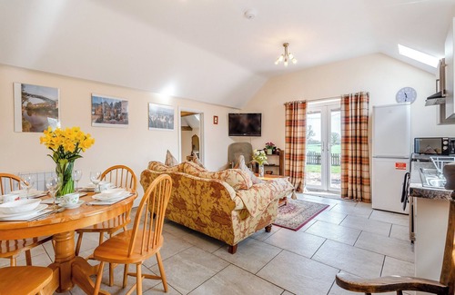 Stoney Stretton Cabaña | Millstone Cottage - UK43170
