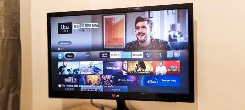 Cradley Casa | Mimi's Private Compact and Cozy Ensuite