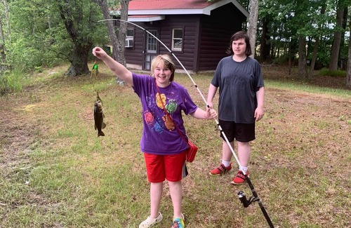 Allen Cabina | Mini Cabin 4 Near Ocean City & Assateague On catch and release fishing lake