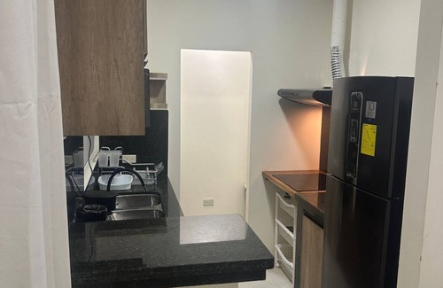 Manta Condominio | Mini depart. COMODO, en la zona más segura y exclusiva de Manta. Cerca de todo