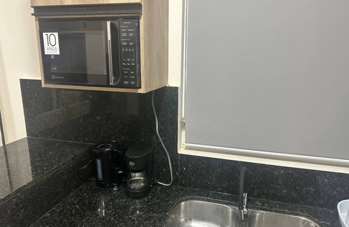 Manta Condominio | Mini depart. COMODO, en la zona más segura y exclusiva de Manta. Cerca de todo