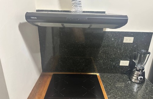 Manta Condominio | Mini depart. COMODO, en la zona más segura y exclusiva de Manta. Cerca de todo