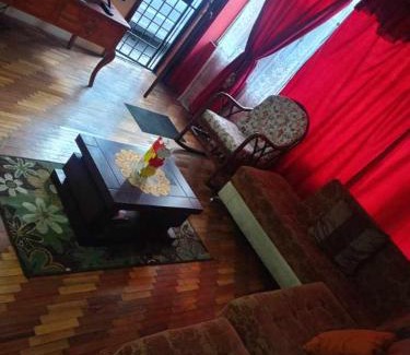 Parroquia Celiano Monge Apartamento | Minidepartamento central en Ambato, para 1 a 8 personas en 3 Camas y un colchon