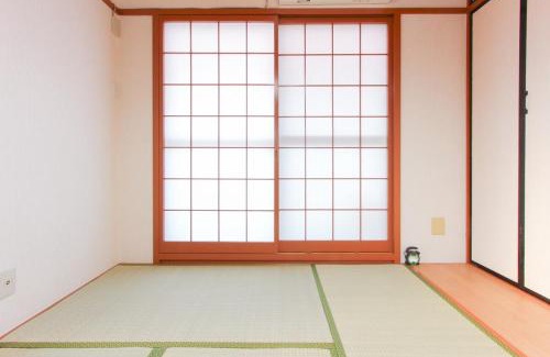 Konohana Apartamento | Minima Stay 静かな貸切戸建て 最大10名 軽自動車用駐車場