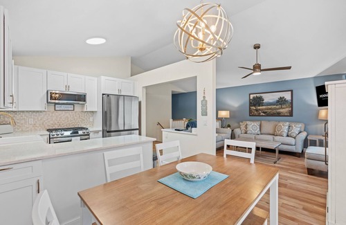 Saint Michael Casa | MINNeSTAY* Meadows Retreat