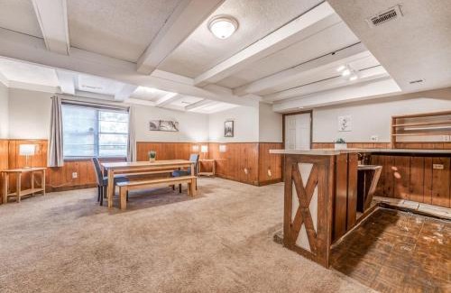 Memphis Casa | Minutes from the Airport - Wonderful Warrington