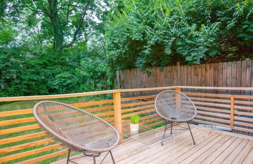 East Price Hill Casa | Minutes To Downtown Modern 3 Bedroom Home