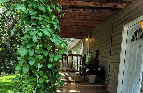Omaha Casa | Minutes to Hwy. 65, close to Branson and Harrison