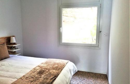 Almadraba-Canyelles Apartamento | MIRADOR I, Moderno y luminoso apartamento con espectaculares vistas al mar y a la playa de Canyelles Petites. - ES-258-77