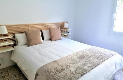 Almadraba-Canyelles Apartamento | MIRADOR I, Moderno y luminoso apartamento con espectaculares vistas al mar y a la playa de Canyelles Petites. - ES-258-77