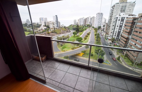San Antonio Apartamento | Miraflores4Rent Mar y Vista