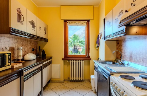 Albogasio Apartamento | Miralago by Interhome