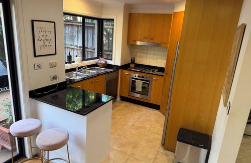 Miranda Casa | Miranda Retreat Stylish 1-Bedroom Near Cronulla & Sydney Airport