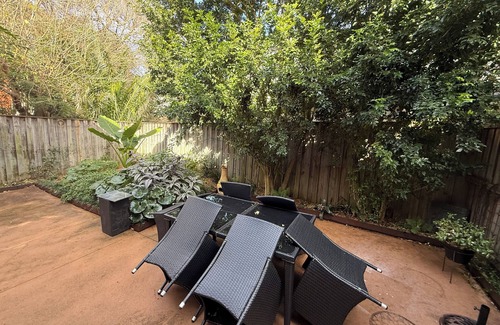 Miranda Casa | Miranda Retreat Stylish 1-Bedroom Near Cronulla & Sydney Airport