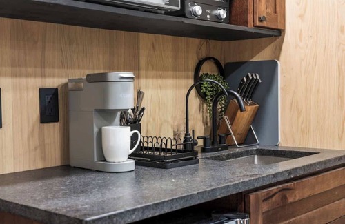 Caton Cabina | Mirror Cabin-Luxury-Hot Tub-FirePit-Secluded