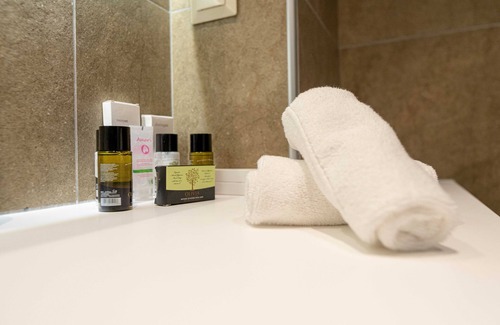 Polichrono Hotel | Mirror Hotel