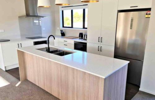 Westport Casa | Miss Eastons Whare