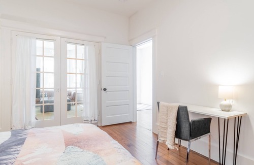 Castro District Casa | Mission Dolores 2 BDR Home
